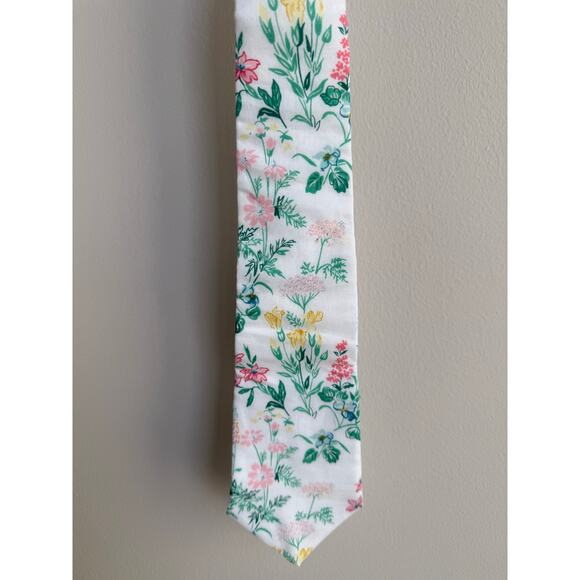 Janie and Jack Boys Floral Tie - Picture 2 of 6